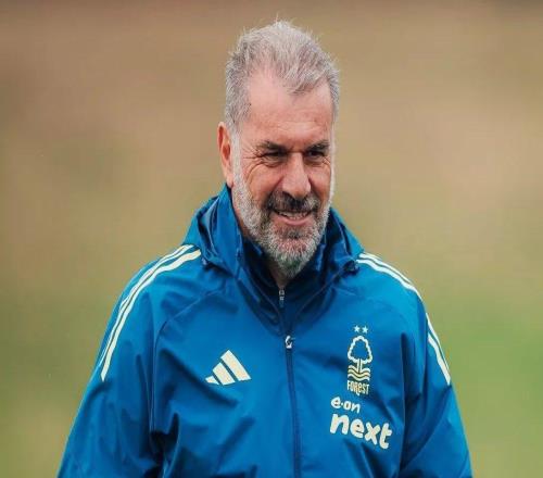 各項賽事連續10場不勝！博主：森林正在召開緊急會議